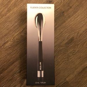 Artis Fluenta Oval 7